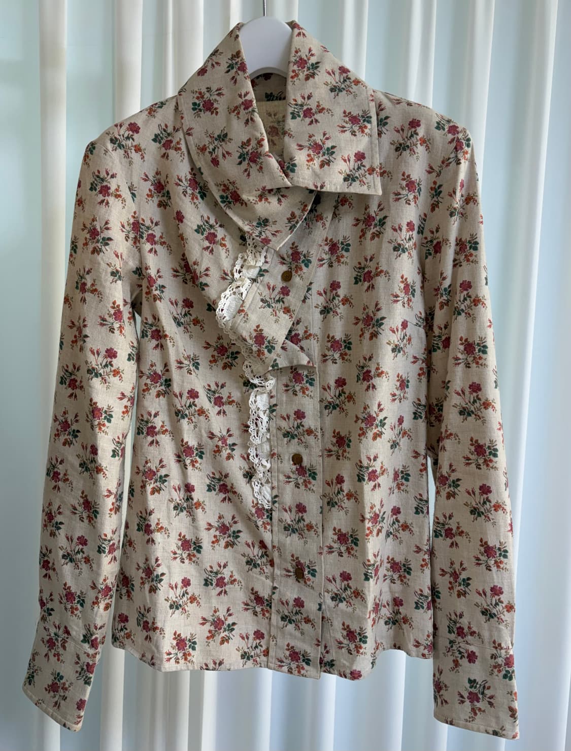 비비안웨스트우드 블라우스 상품이미지1