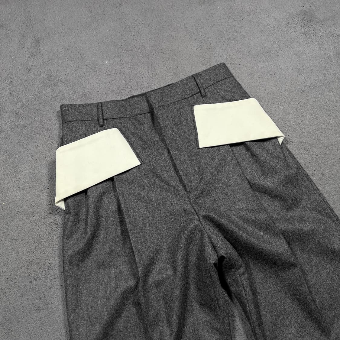 지방시 와이드 그레이 울 슬렉스 팬츠 상품이미지2