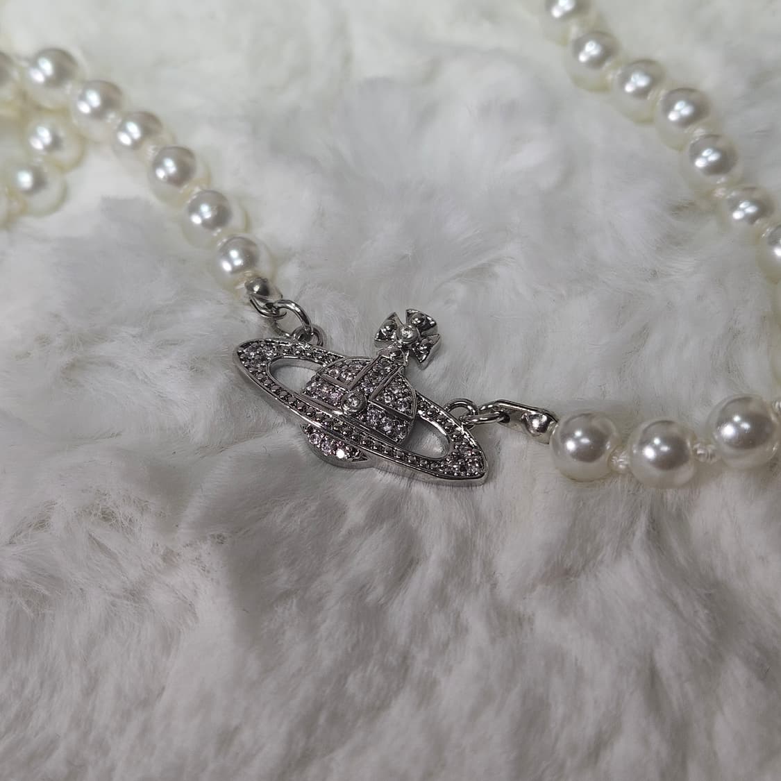 비비안웨스트우드 미니 바스 릴리프 진주 초커 실버 상품이미지2