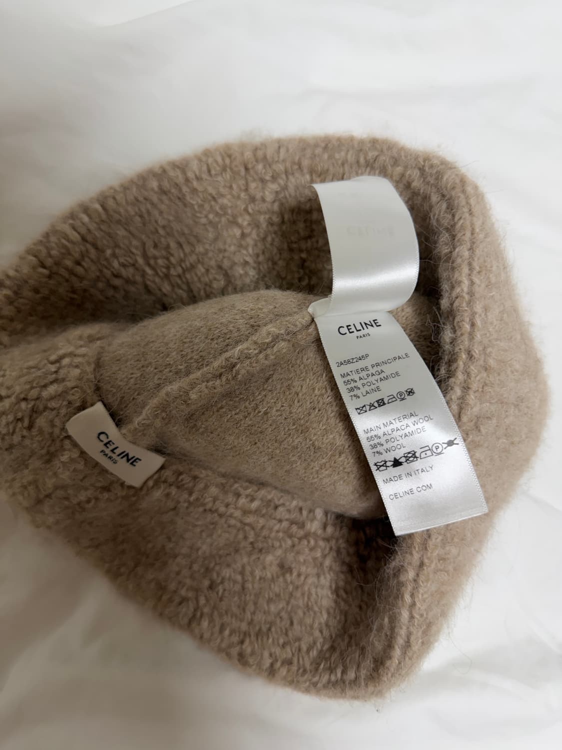 셀린느 트리옹프 알파카 버킷햇 상품이미지3