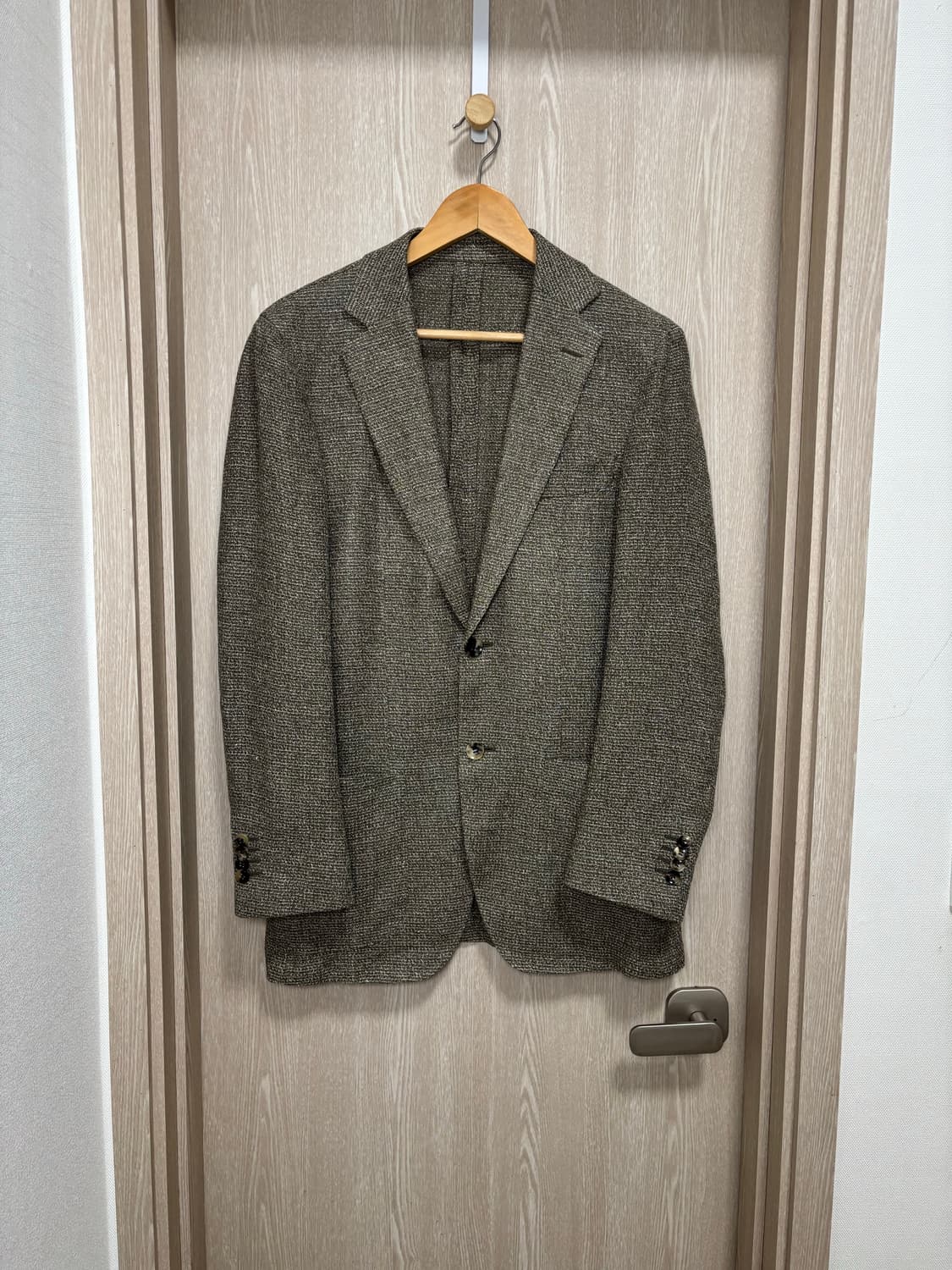 새상품급)수트서플라이 실크린넨 Ferla 하바나 슬림핏 블레이저46사이즈 상품이미지1