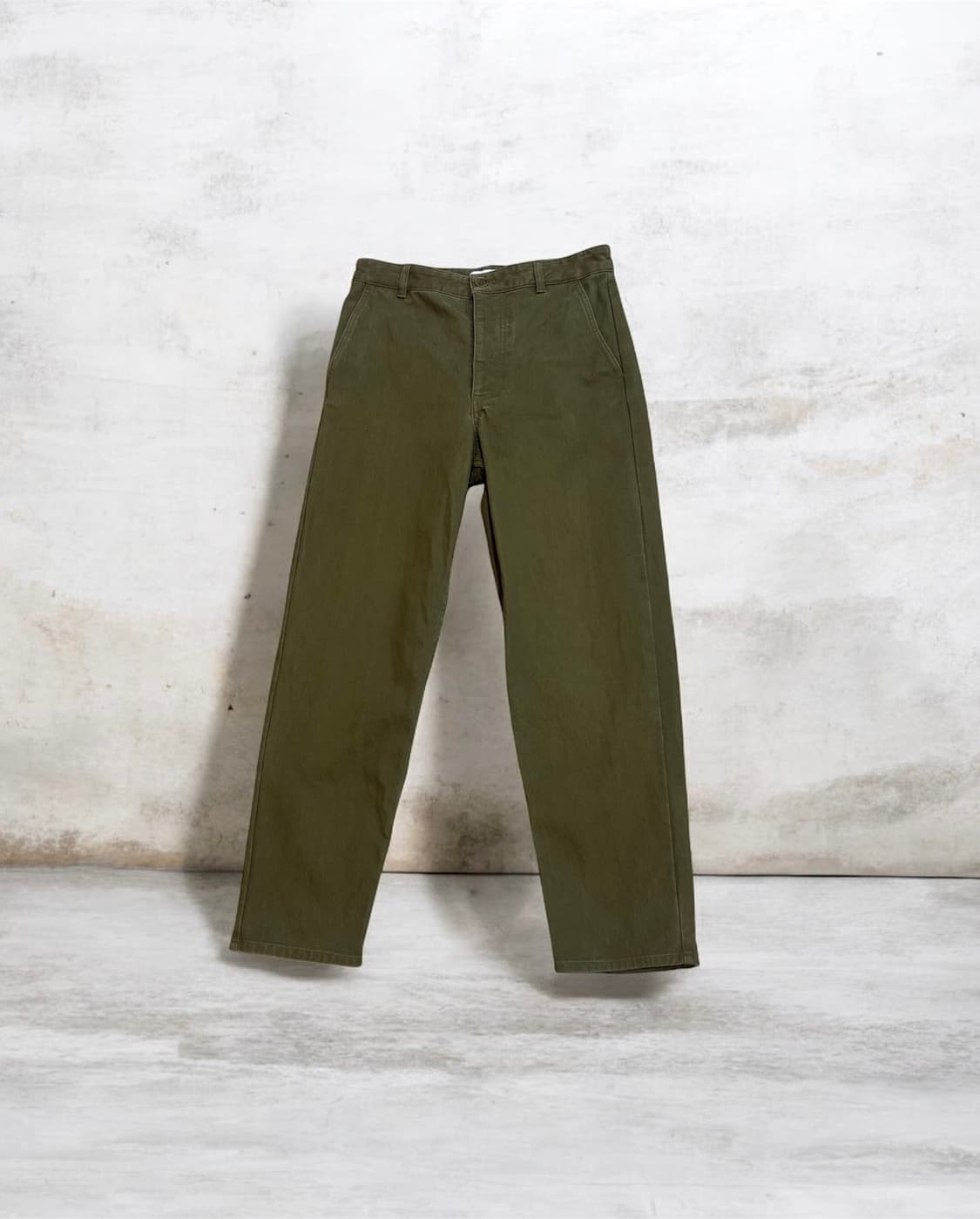 cos 버튼 여밈 코튼팬츠 상품이미지1