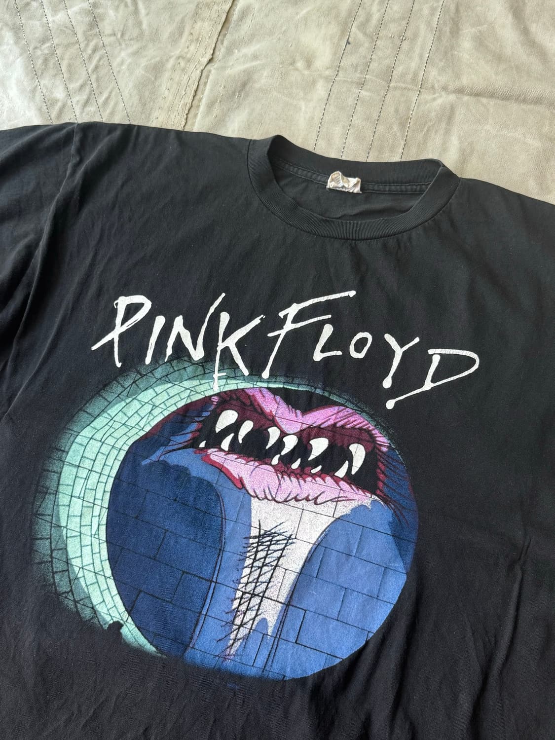 90s Pink Floyd 'The Wall' Band T Shirt 상품이미지2