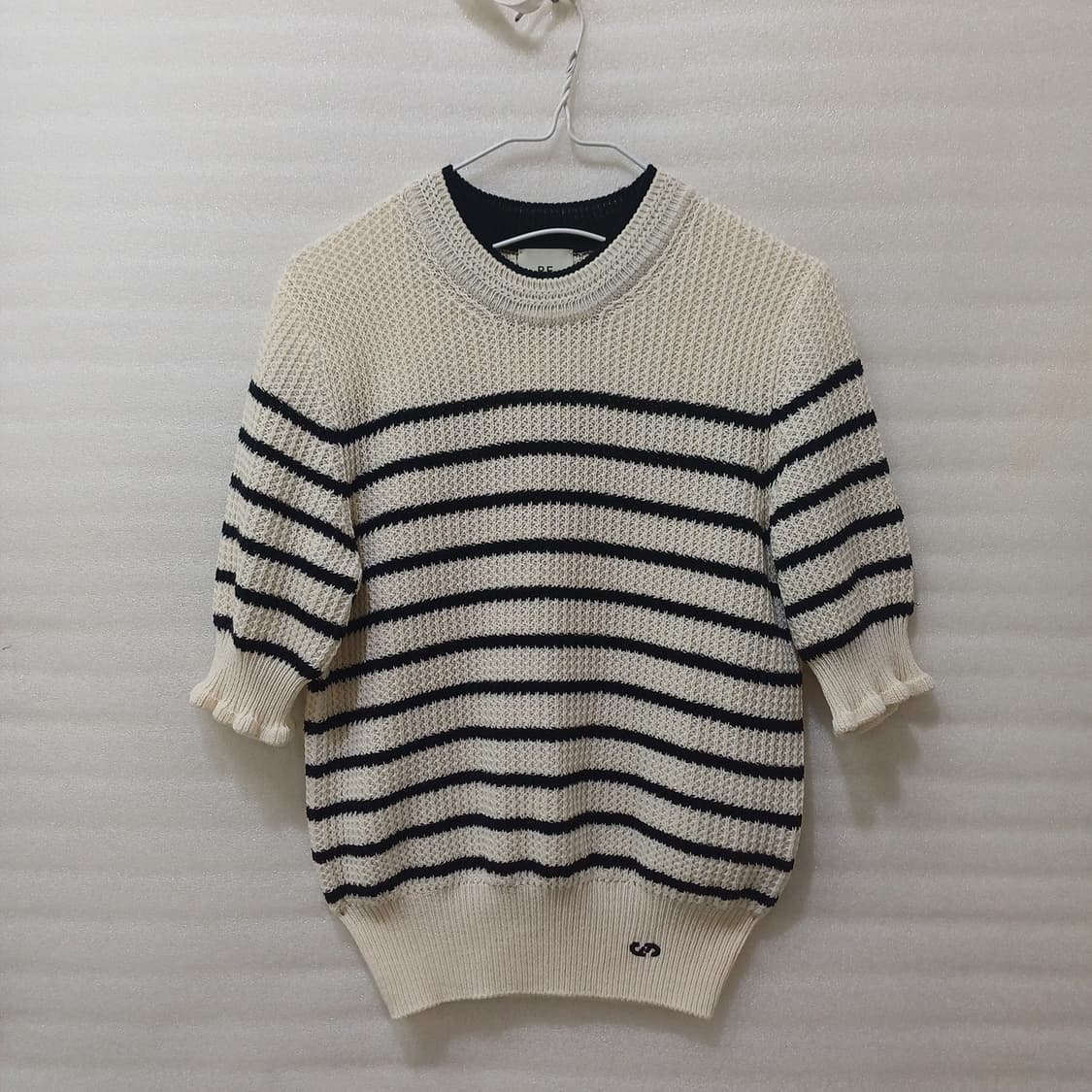 한섬 FOURM 폼 STUDIO 라운드 반팔 니트 훌륭 여성 사랑봉봉 상품이미지1