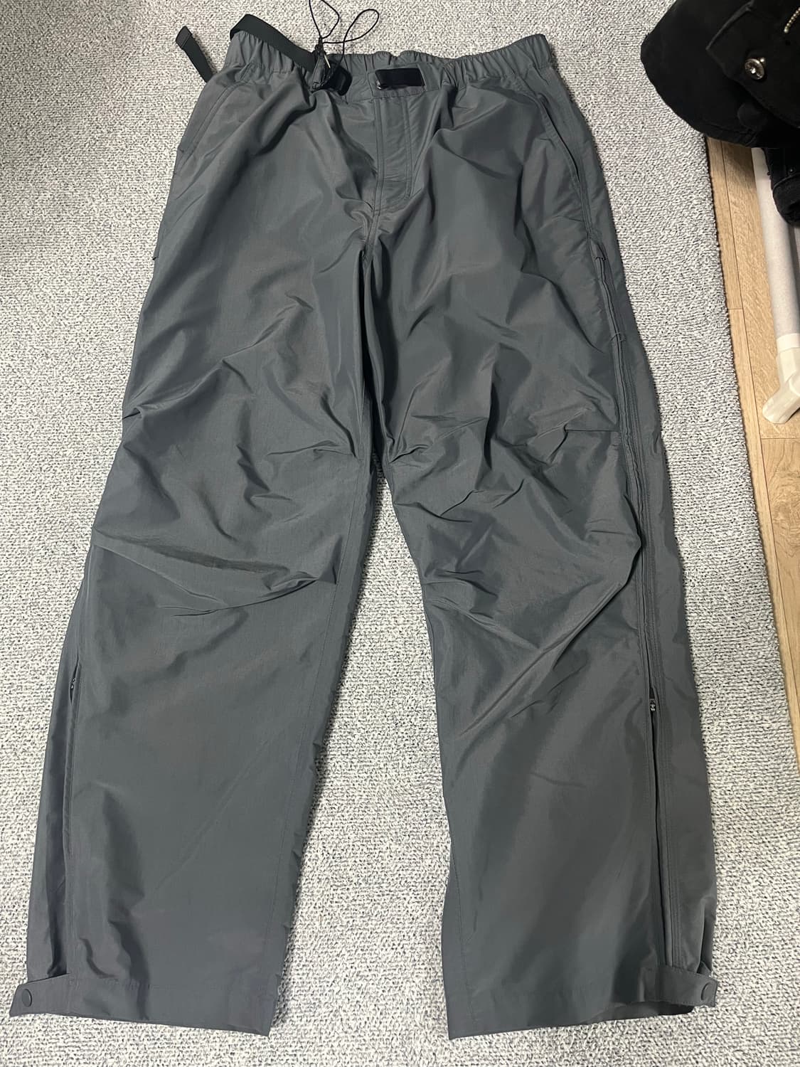 무탠다드 시티레저 사이드지퍼 파라슈트 팬츠 블루그레이 상품이미지2