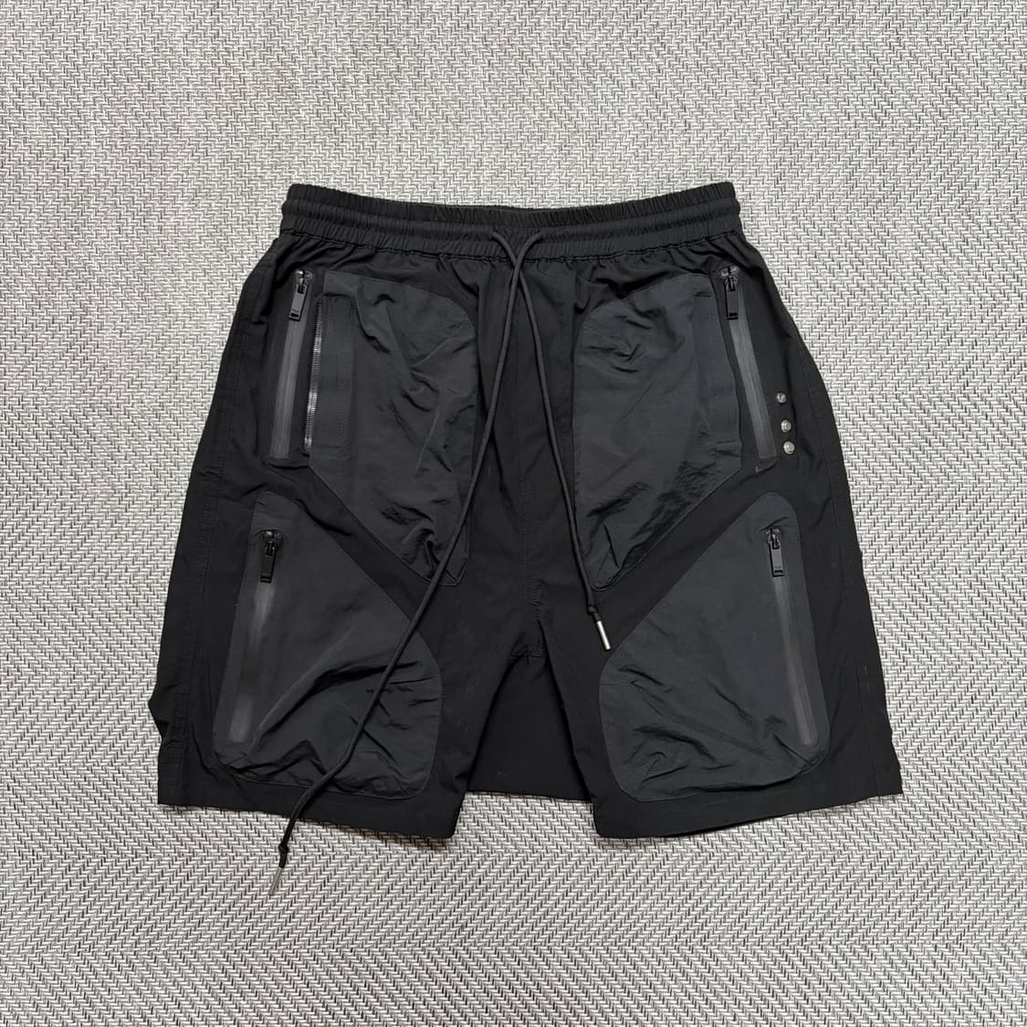 (2)언더마이카 블랙 UMA 카고짚 쇼츠 상품이미지1