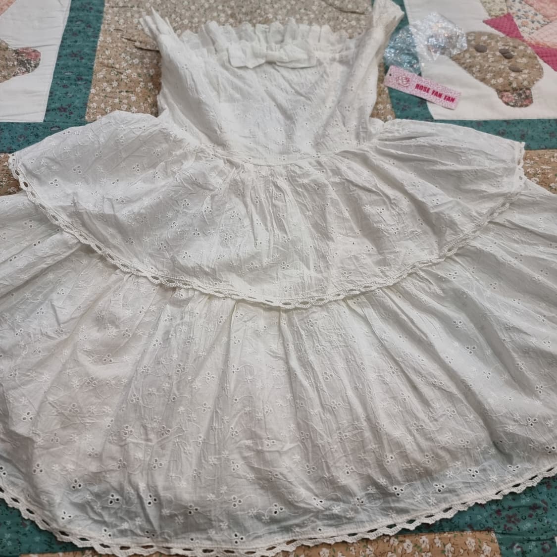 아이렛 레이스 오프숄더 원피스 상품이미지2