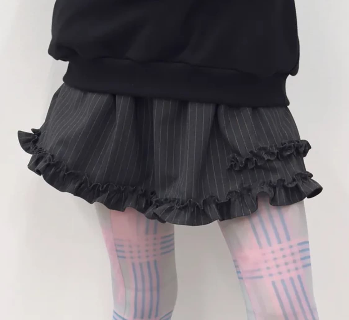 타입서비스 Striped hem ruffle skirt  상품이미지1