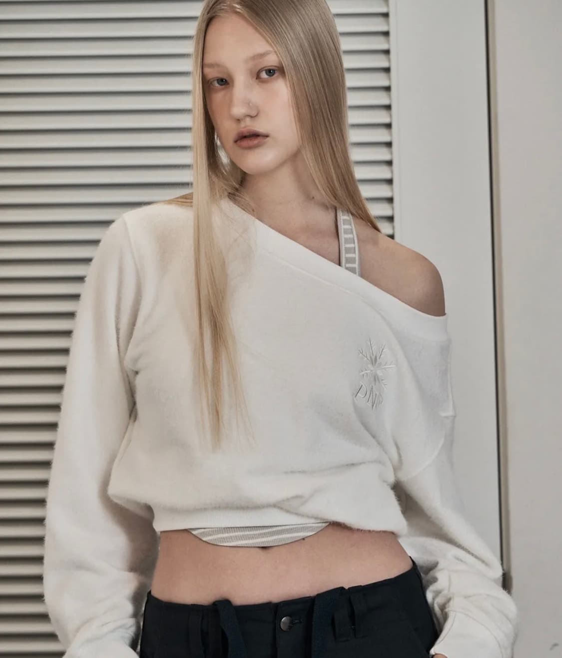 플리즈노팔로우 오프숄더 스웻셔츠 상품이미지1