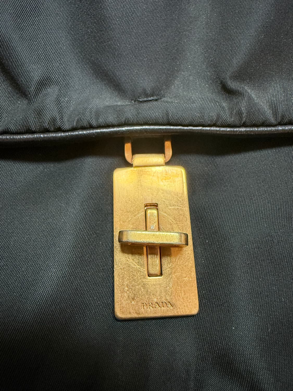 프라다 포코노 호보백 블랙 상품이미지3