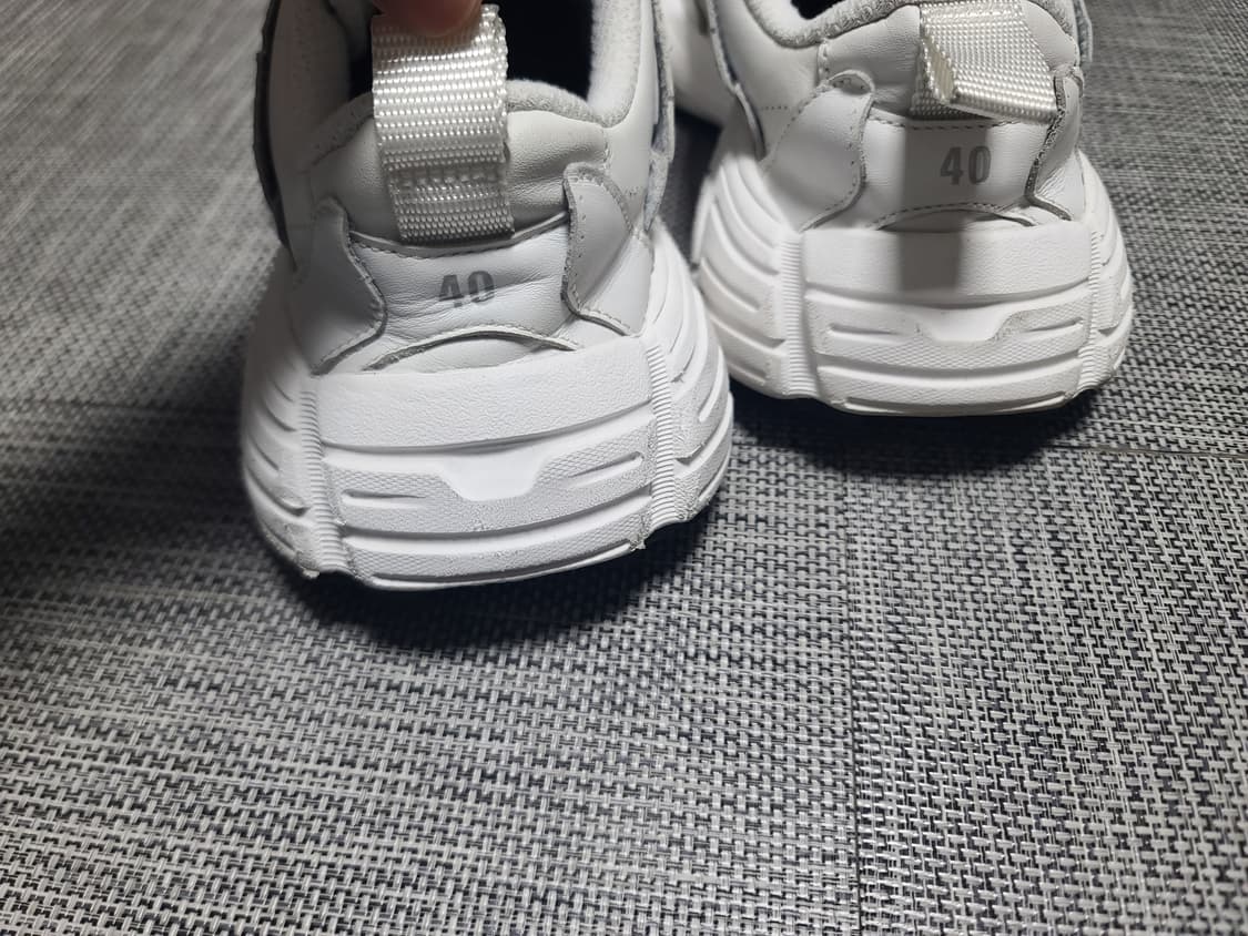 발렌시아가 먼데이 슈 스니커즈 화이트 40 상품이미지3