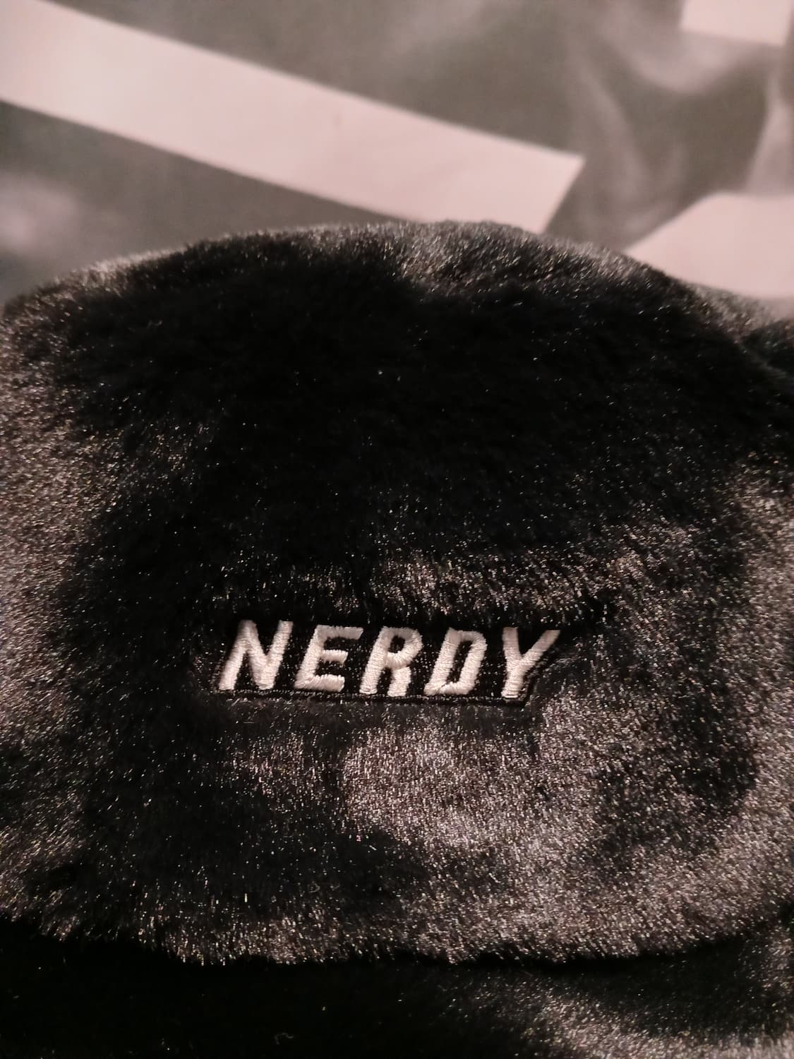 NERDY 퍼 버킷햇 블랙 상품이미지2