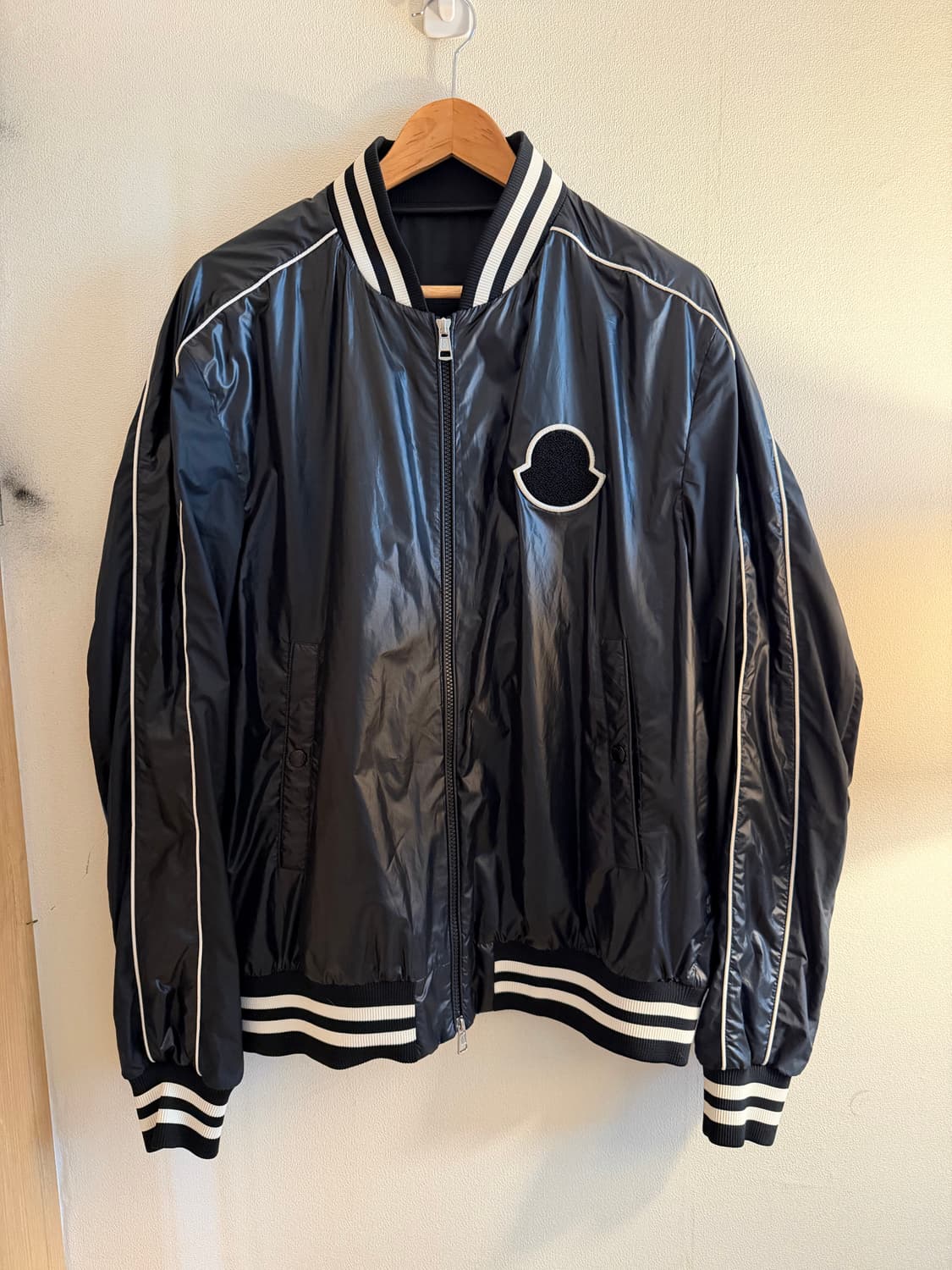 몽클레어 나일론 봄버자켓 105 상품이미지2