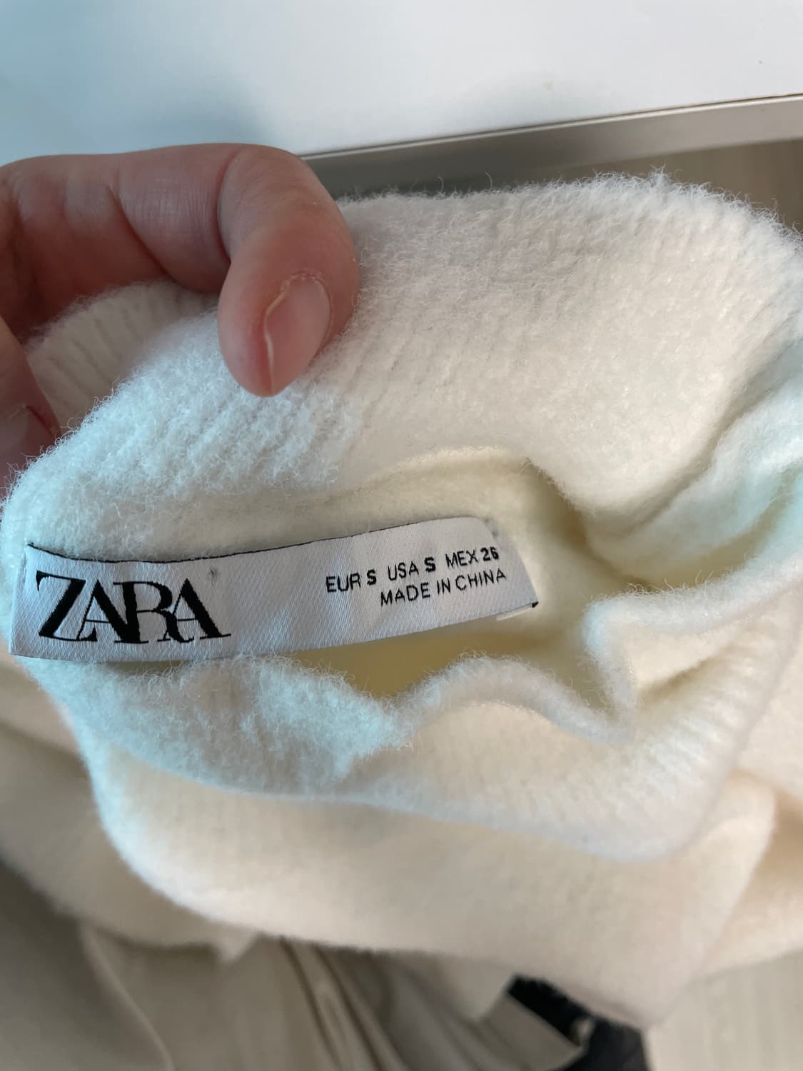 ZARA 자라 여성 터틀넥 크롭 니트 S 상품이미지2