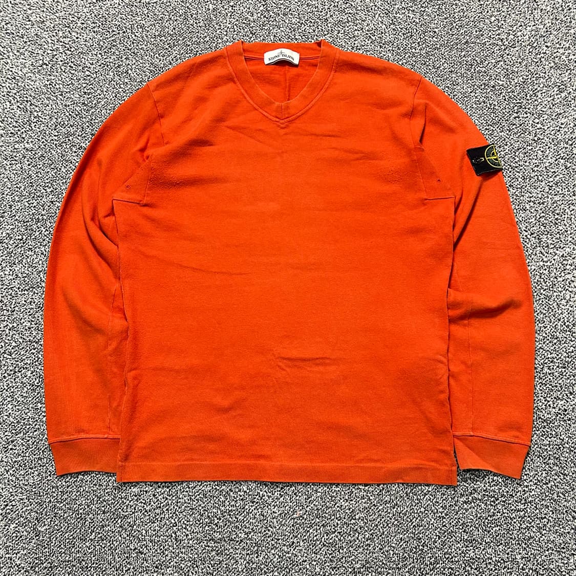 스톤 아일랜드(Stone Island) 오렌지 크루넥 니트 상품이미지1