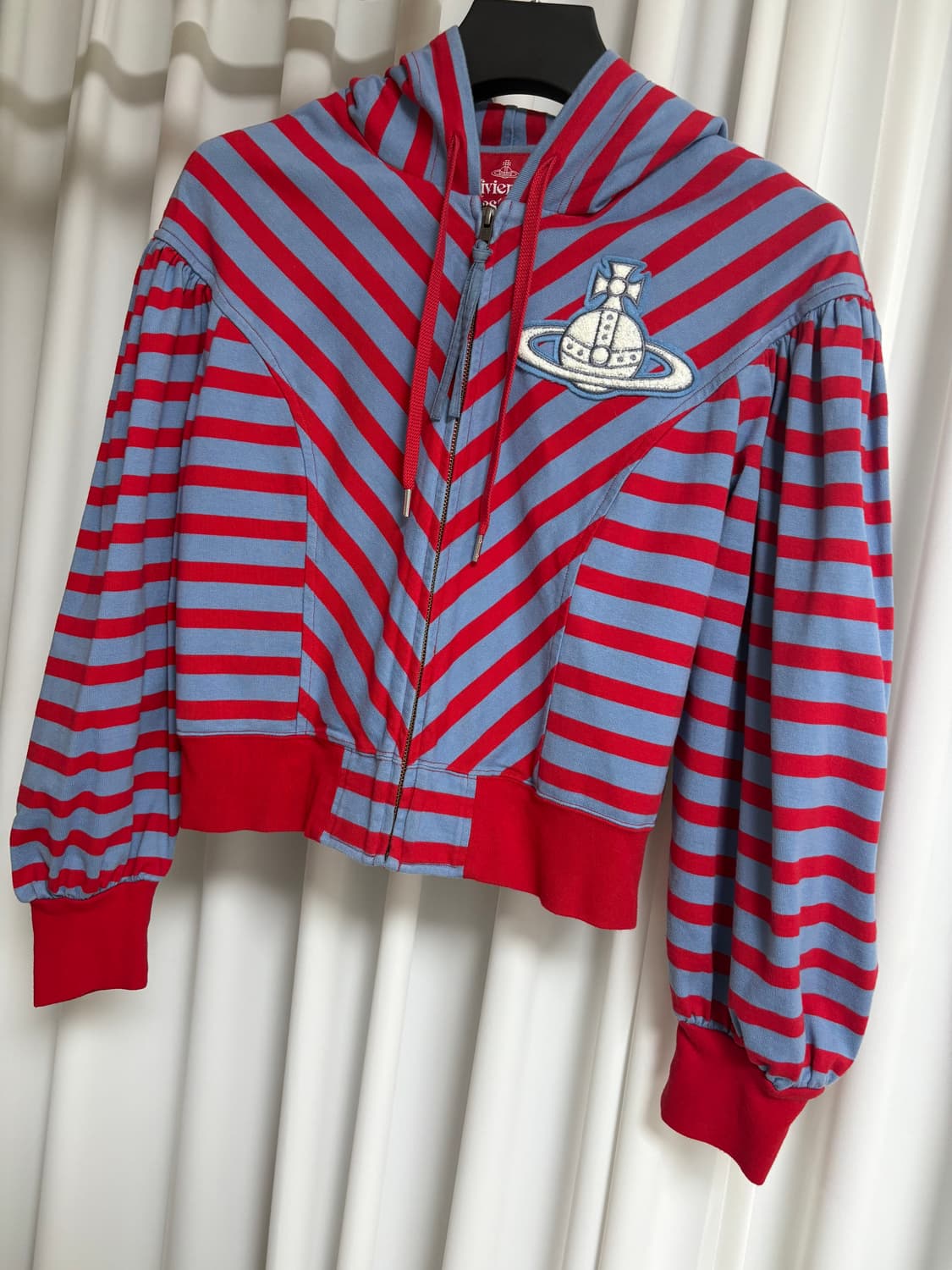 비비안웨스트우드 후드 집업 상품이미지1