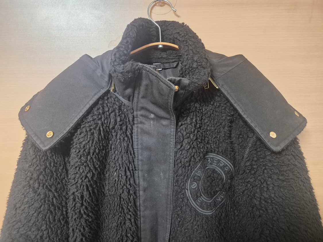 버버리 후디드 플리스 코트 상품이미지4