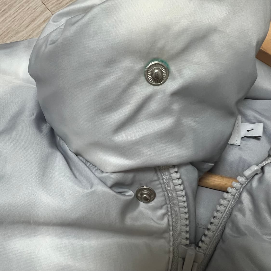 키르시 덕다운 숏패딩 그레이 상품이미지8