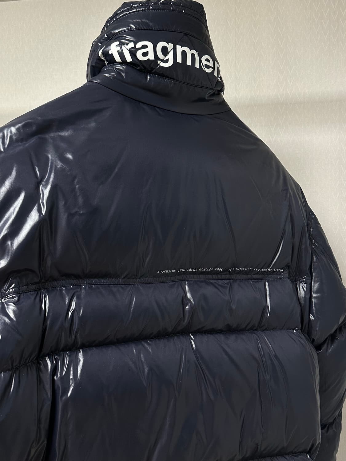 몽클레어 x 프라그먼트 콜라보 패딩 4(105) 국내판 상품이미지4