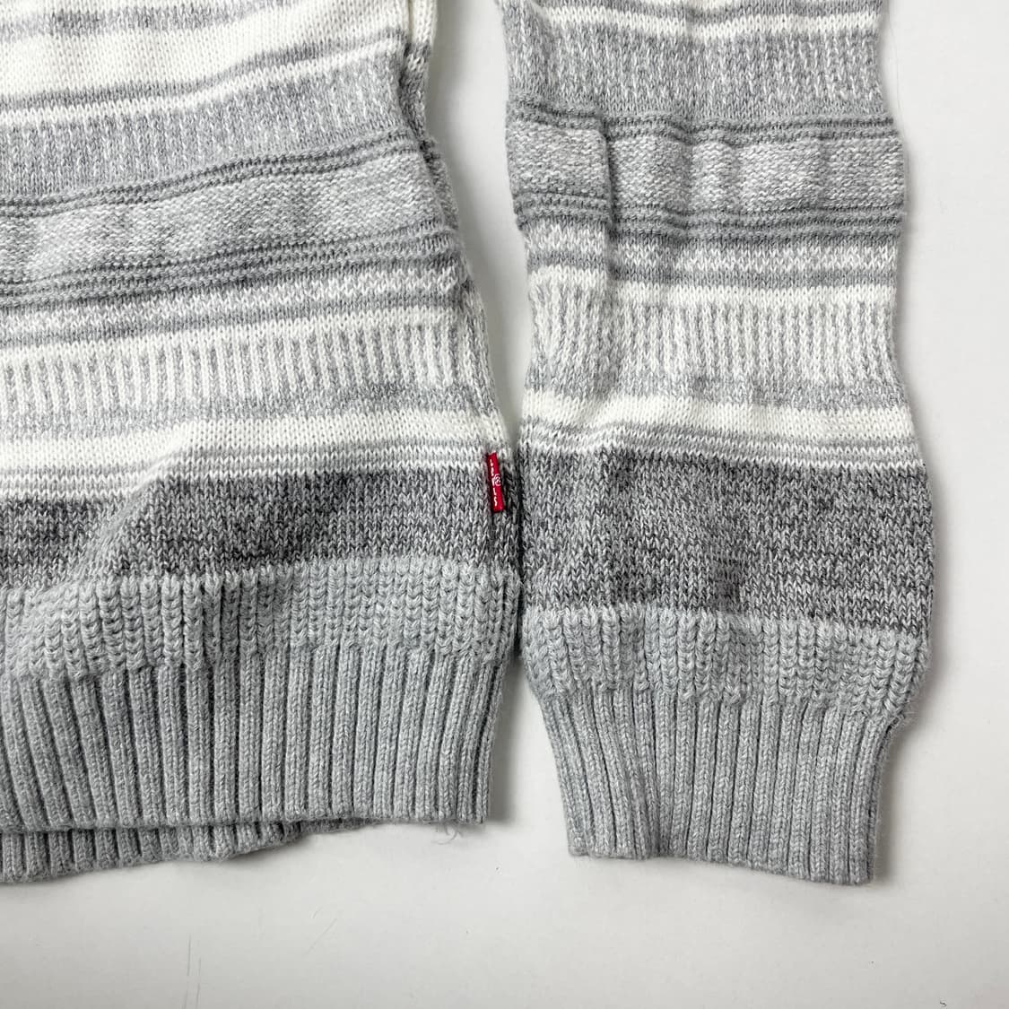 [중고] 리바이스 여성 브이넥 니트 M 상품이미지4