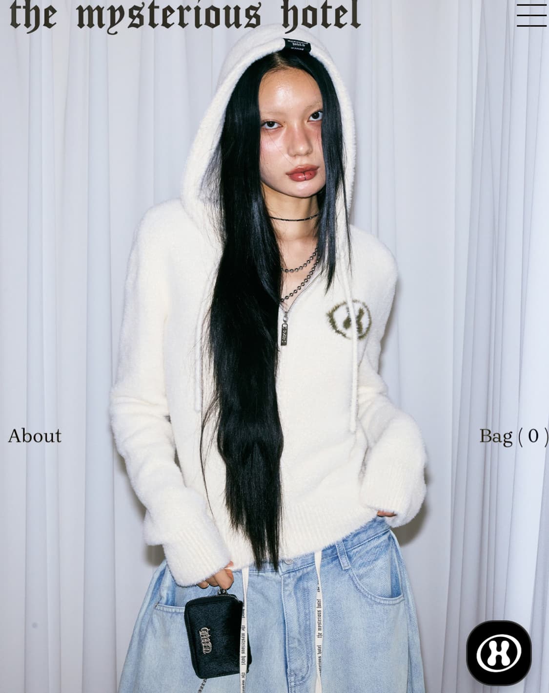 미스테리어스호텔 퍼 후드 집업 상품이미지1