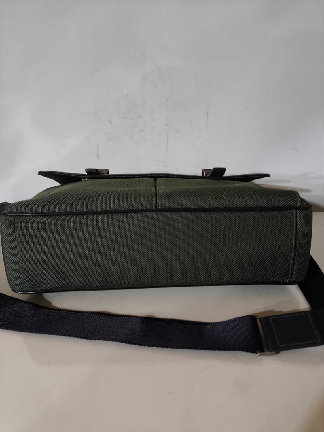 쌤소나이트 가죽 카키 브리프케이스 노트북가방 상품이미지2