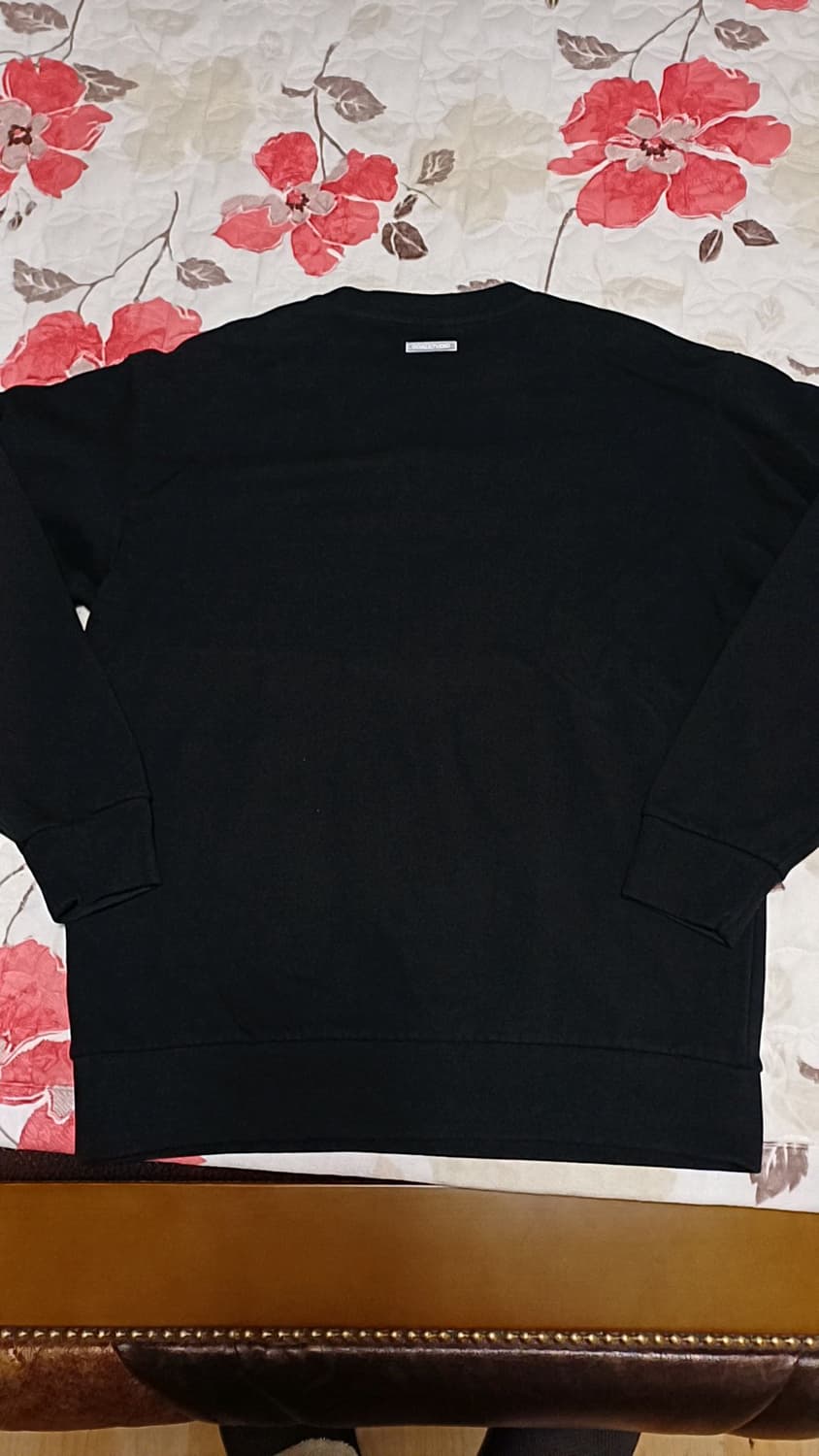 골스튜디오 맨투맨 100 가슴57 기장72 상품이미지3