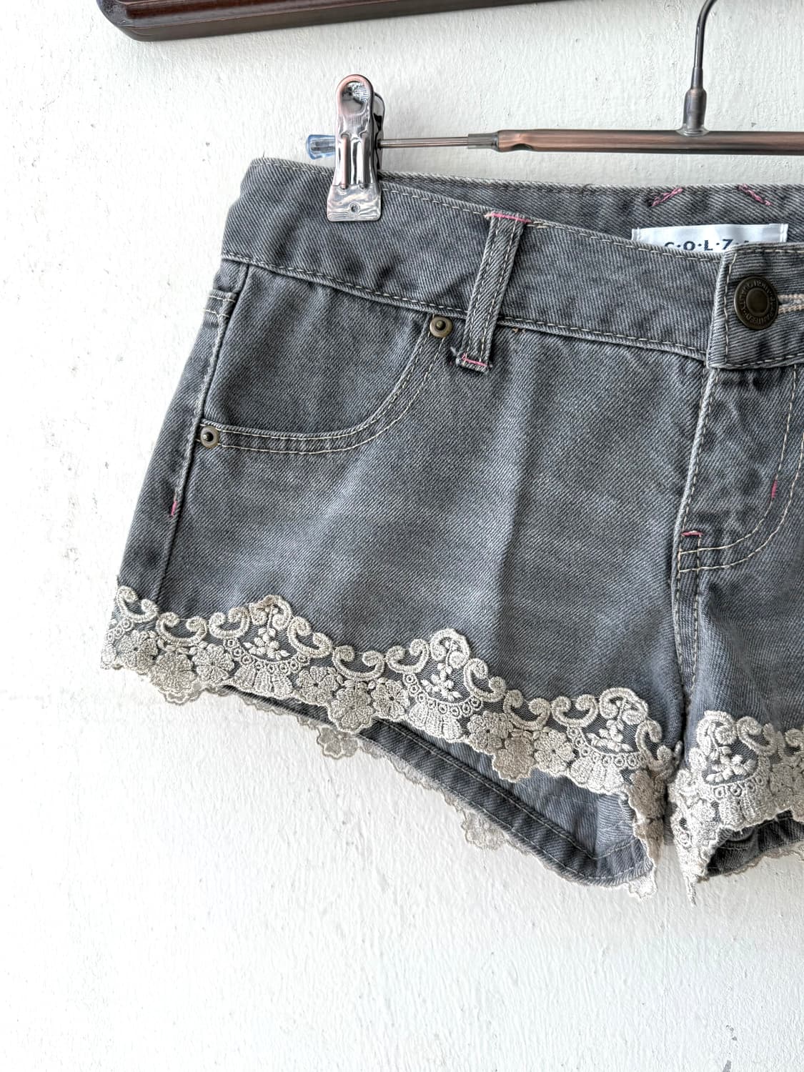 gray fairy lace detail short denim pants 상품이미지2
