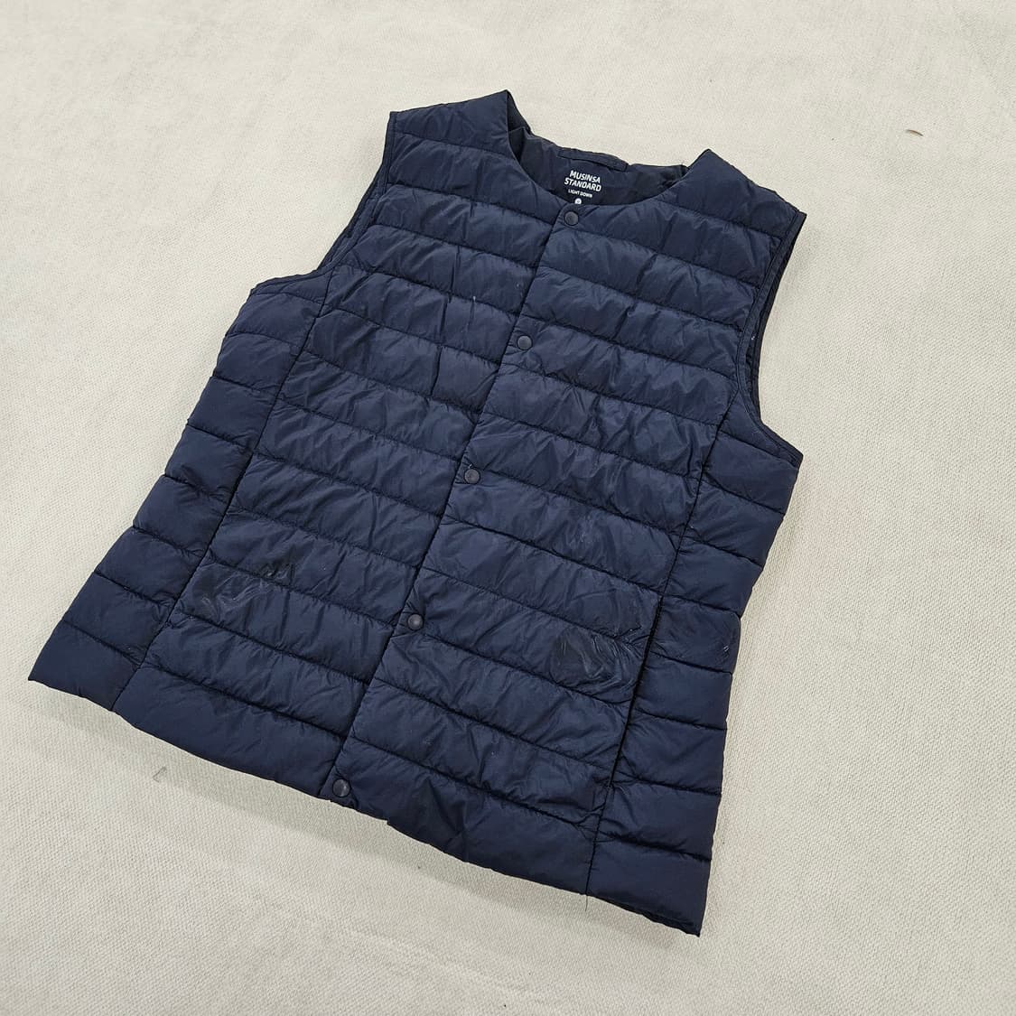 [M] 무신사 여성 네이비 경량 패딩 조끼 0121Y1 상품이미지1