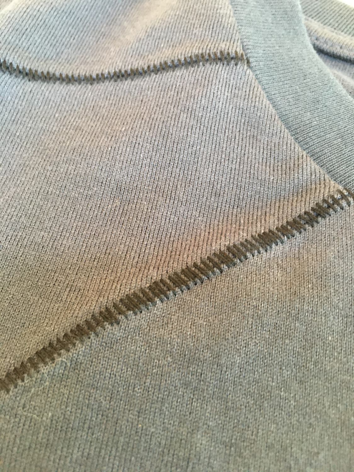 Hyein seo serger stitch T-shirt fog navy 상품이미지4