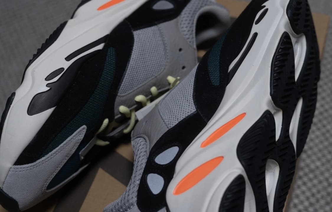 (280)이지부스트700웨이브러너 아코탭 새제품 정가 상품이미지3