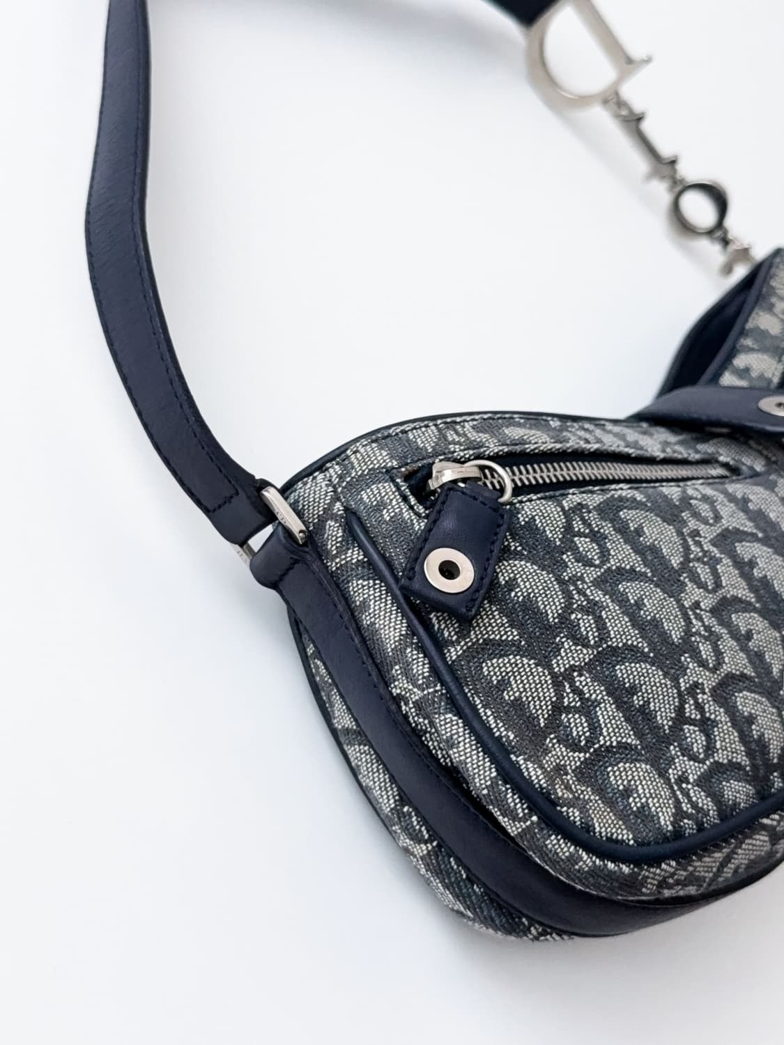 디올 오블리크 D링 로고 숄더백 상품이미지3