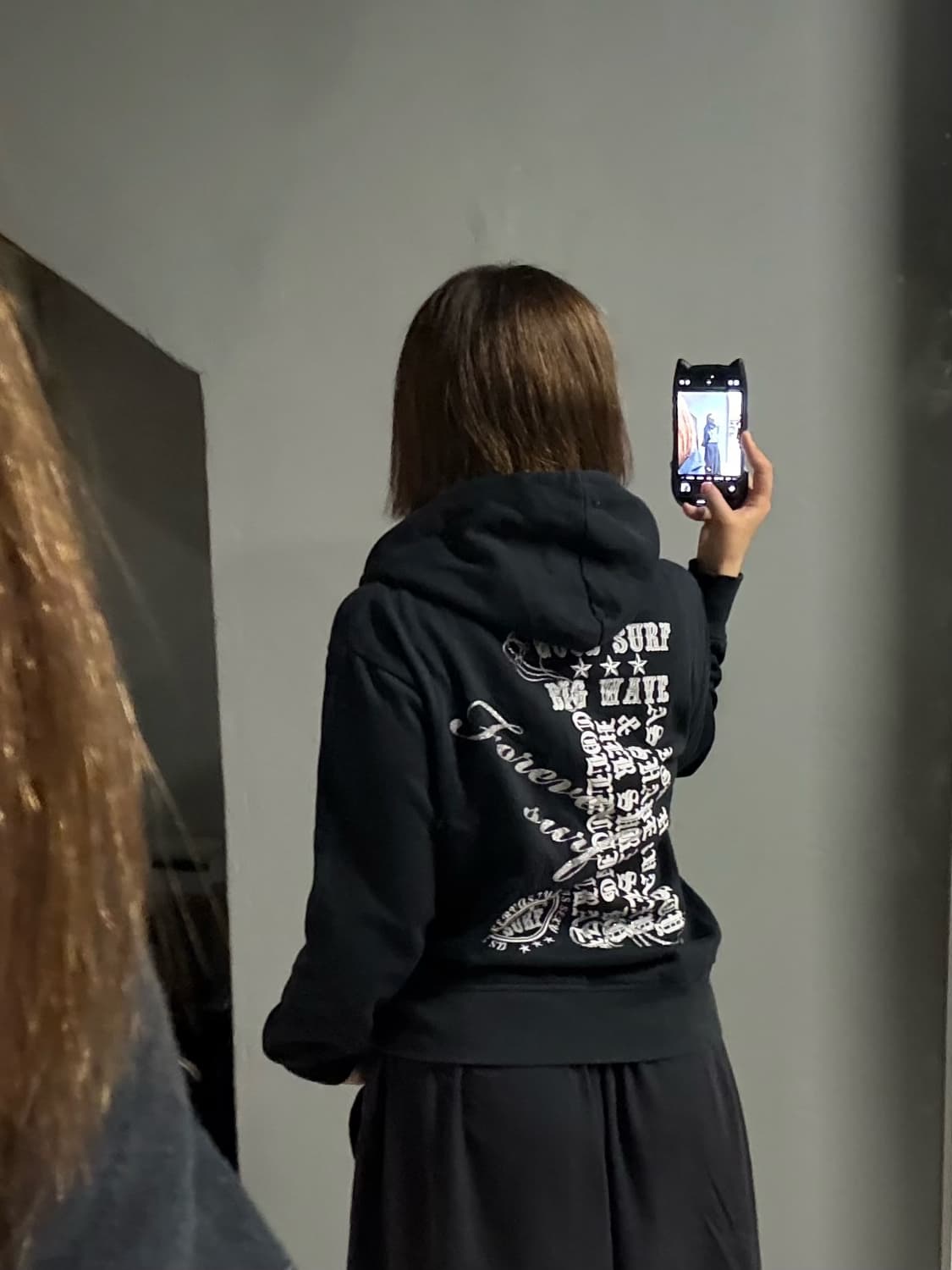 lettering detail hood zip-up 상품이미지3