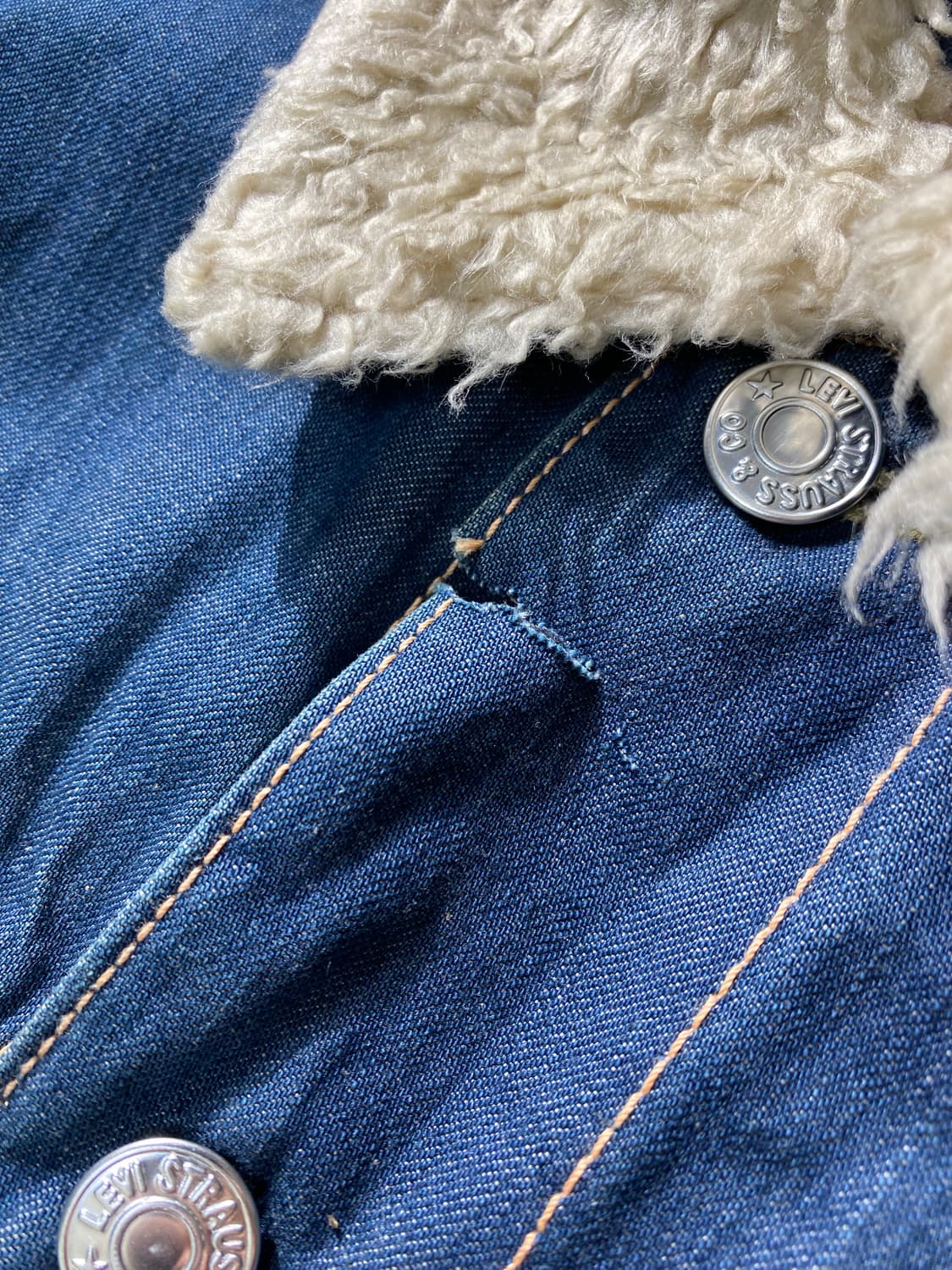 [M] 00s Levi's 리바이스 타입원 데님 쉐르파 자켓 상품이미지4