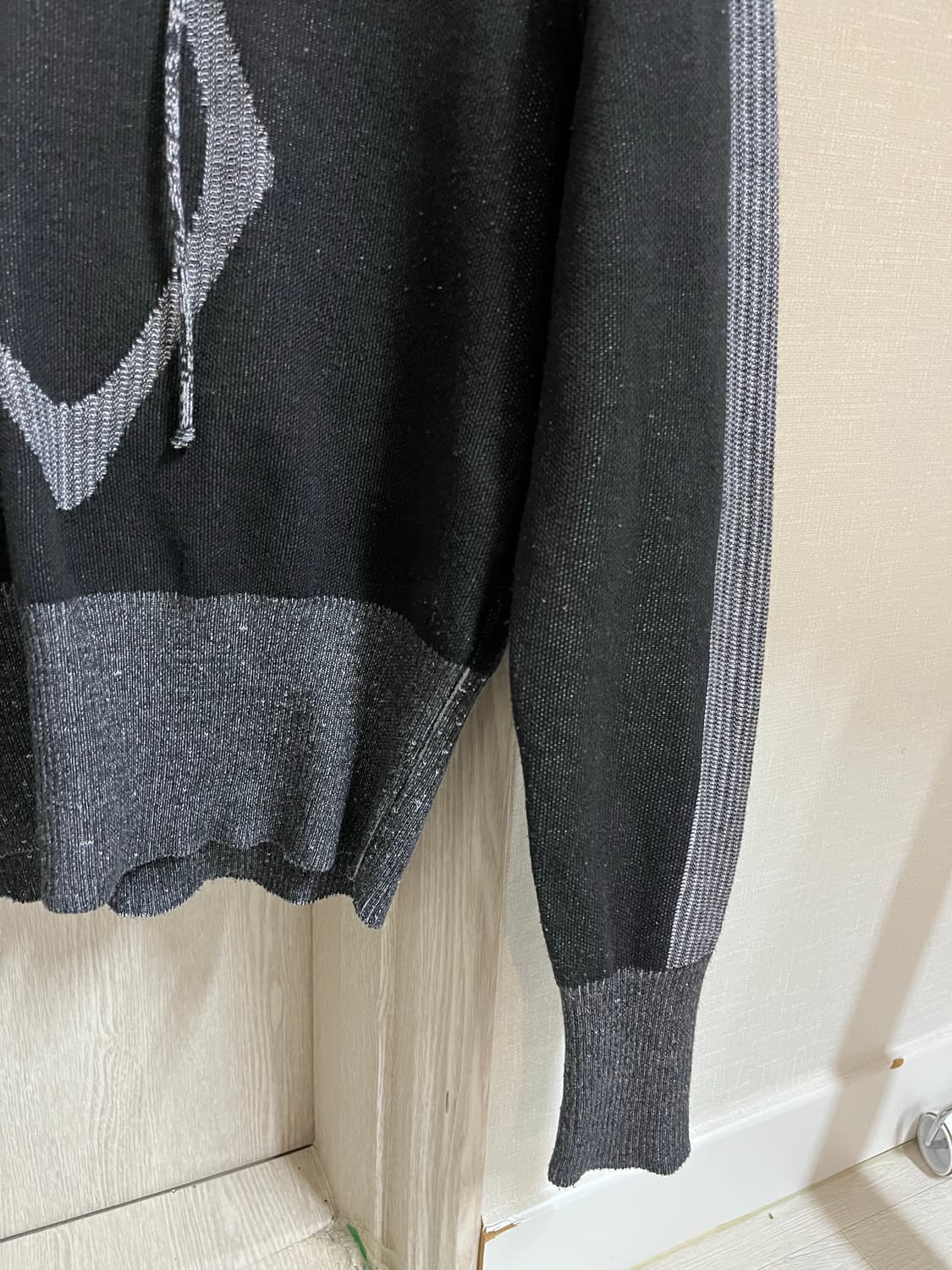미스치프 MSCHF RHOMBUS KNIT HOODIE - BLACK 상품이미지3
