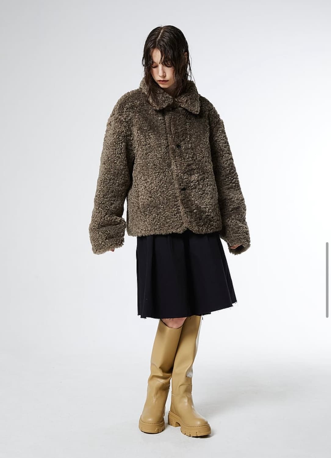 밀로우먼 버튼 리버시블 퍼 자켓 차콜 상품이미지3