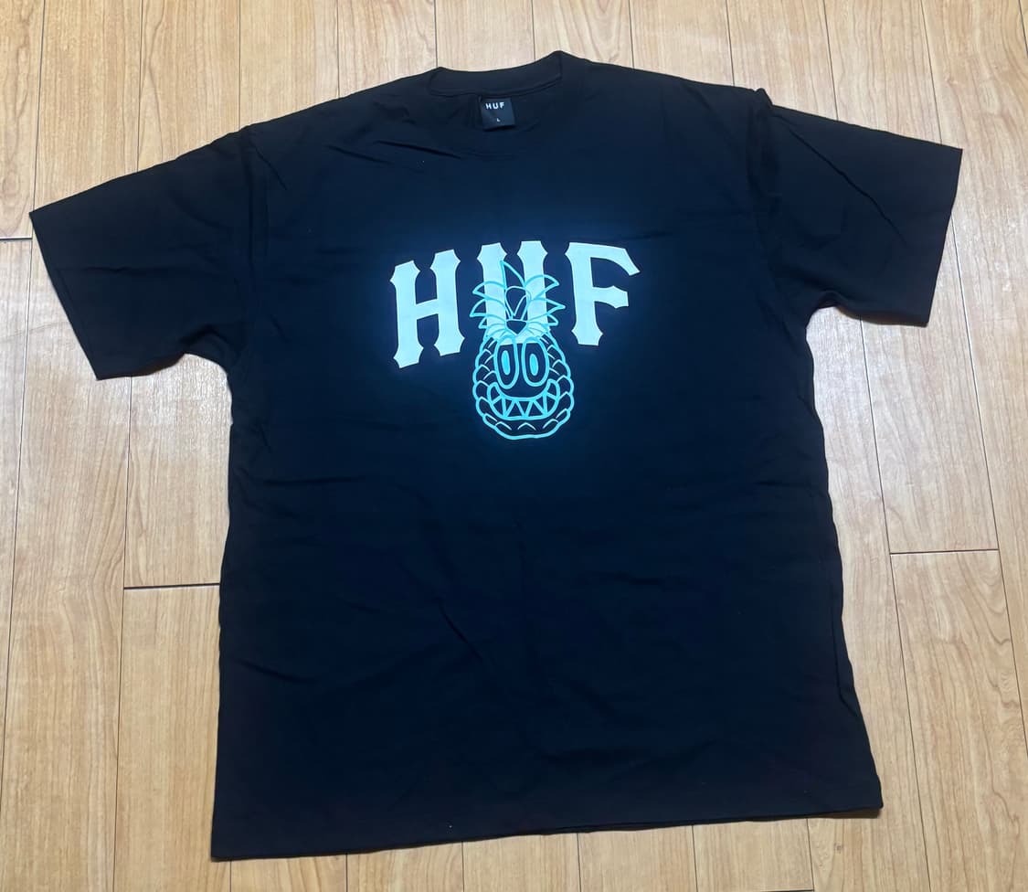 HUF X REDDY PINNACLE TEE 허프 반팔티 L 상품이미지3