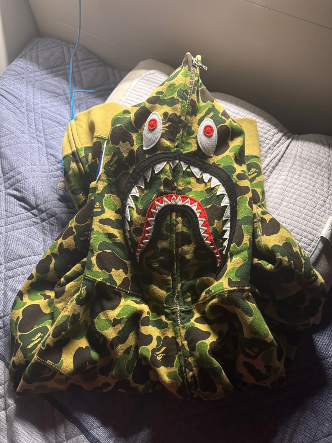 베이프 카모 후드집업 상품이미지1