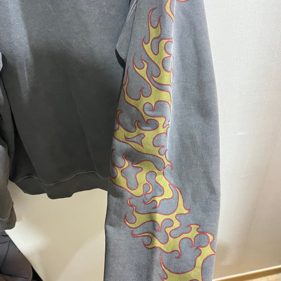 (2사이즈 105~110) 인세인개러지 플레임 피그먼트 후드티셔츠 상품이미지3