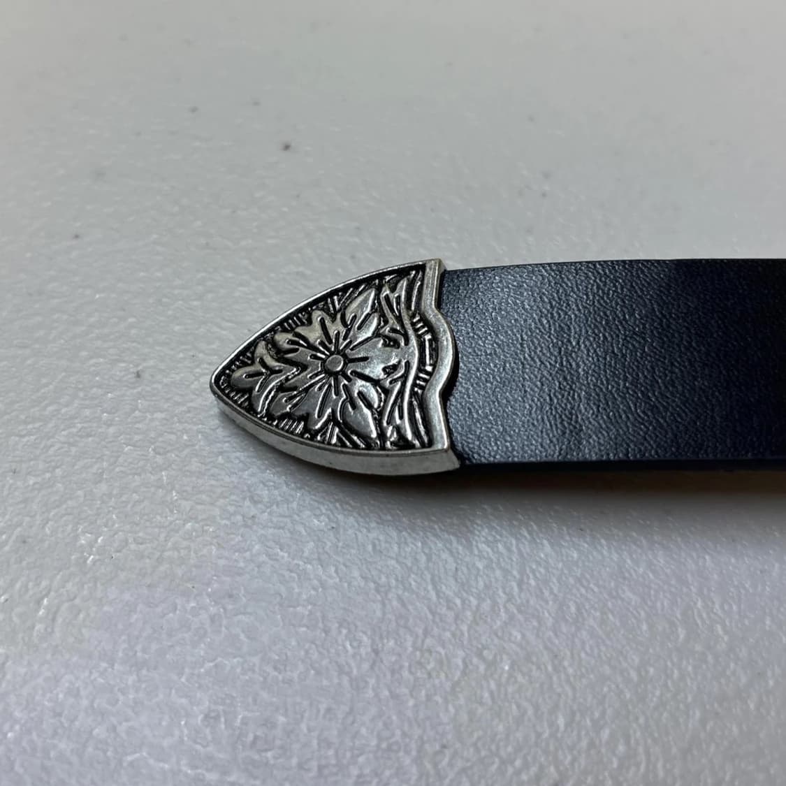 고딕 꽃무늬 버클 벨트 상품이미지3