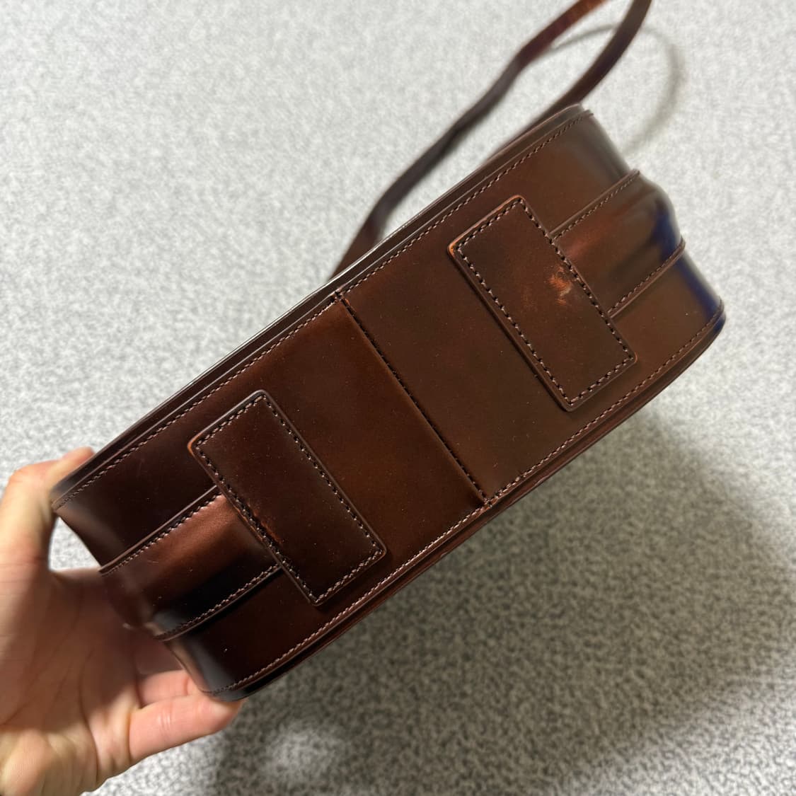 [정가 60만원] 체사레 파치오티 쿠보백 상품이미지8