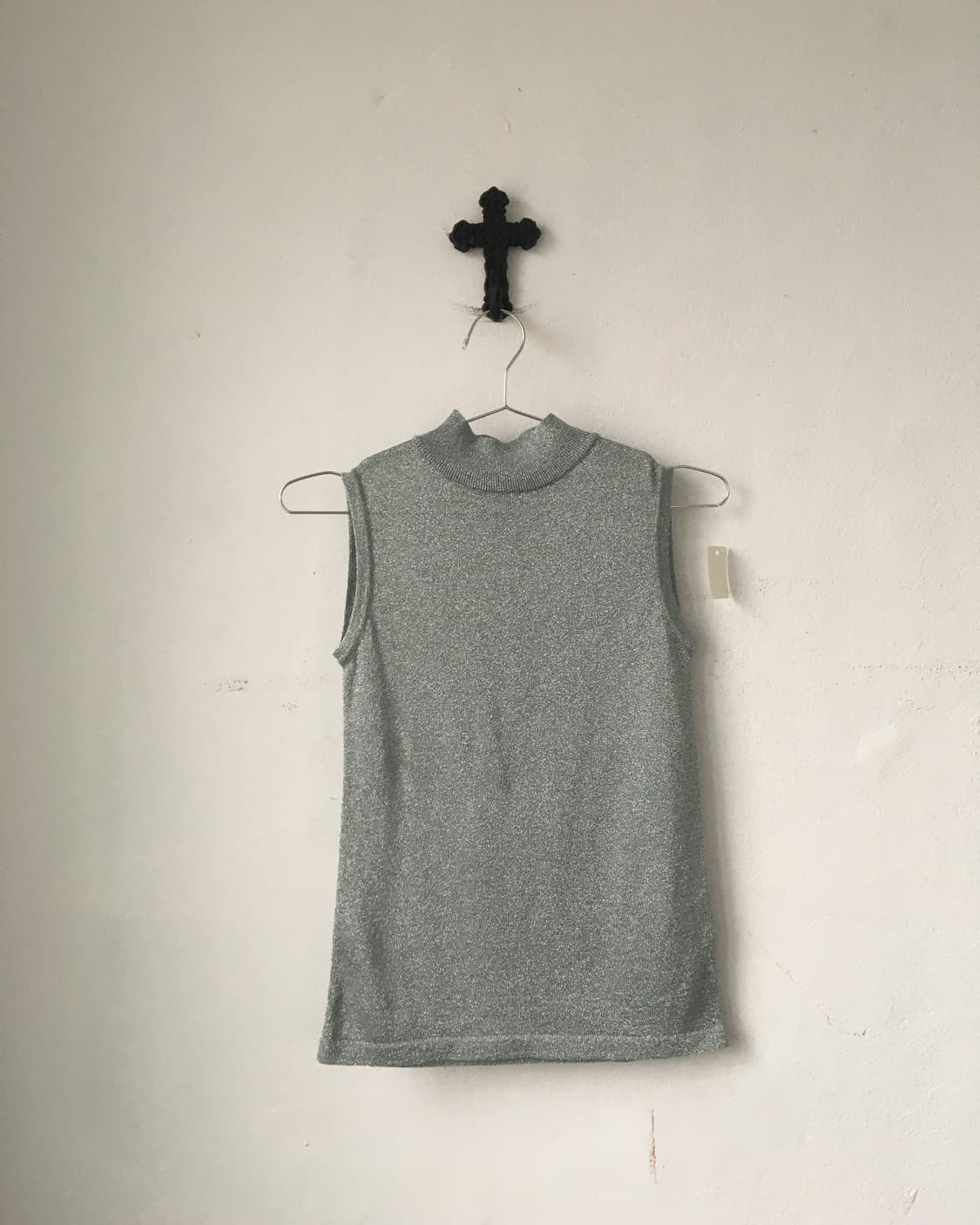 Glitter high neck kslleveless 상품이미지2