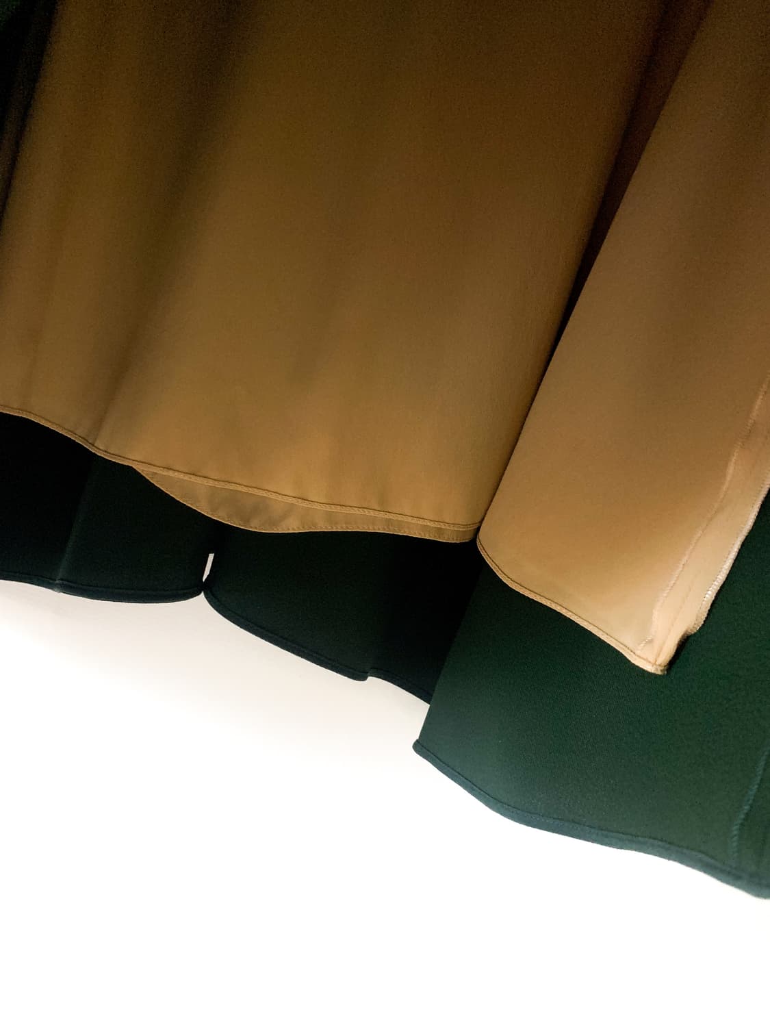 끌로에 사선 미디 스커트 상품이미지9