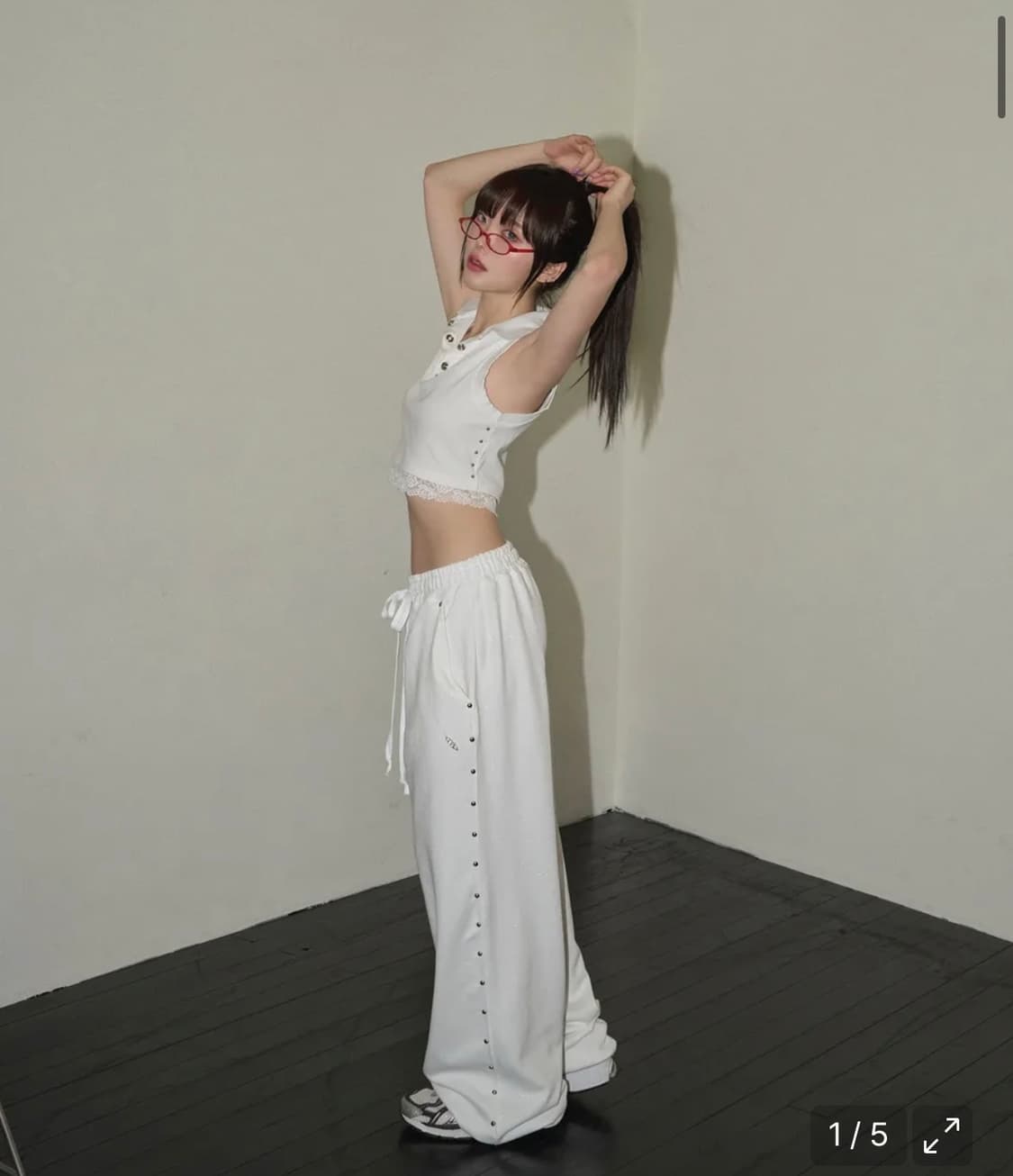 체리퀴리 stud twinkle jogger pt - white 상품이미지1