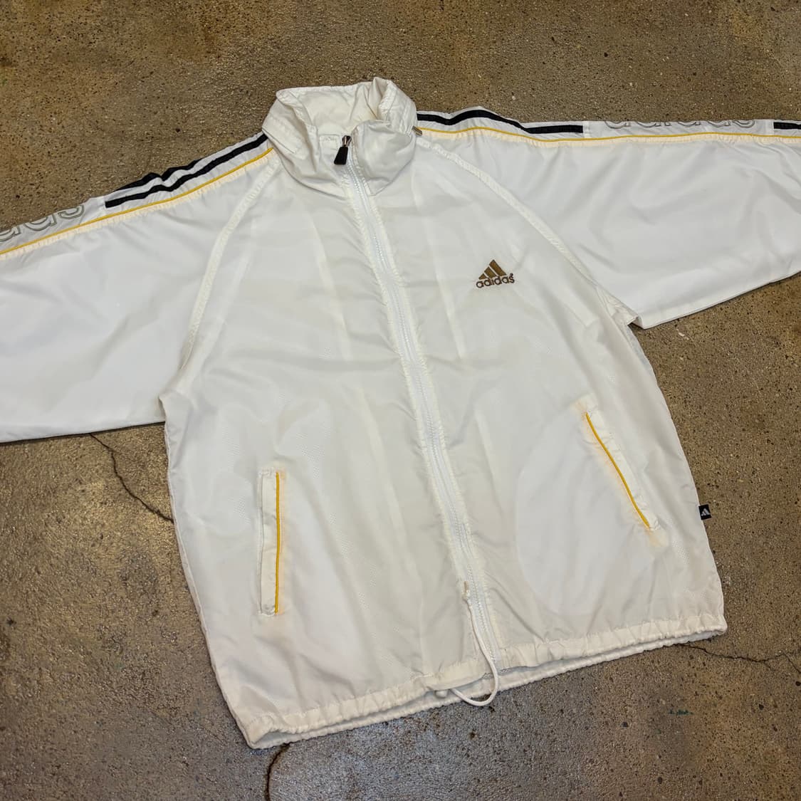 레어 90s USA 빈티지 아디다스 빅삼선 바람막이 상품이미지2