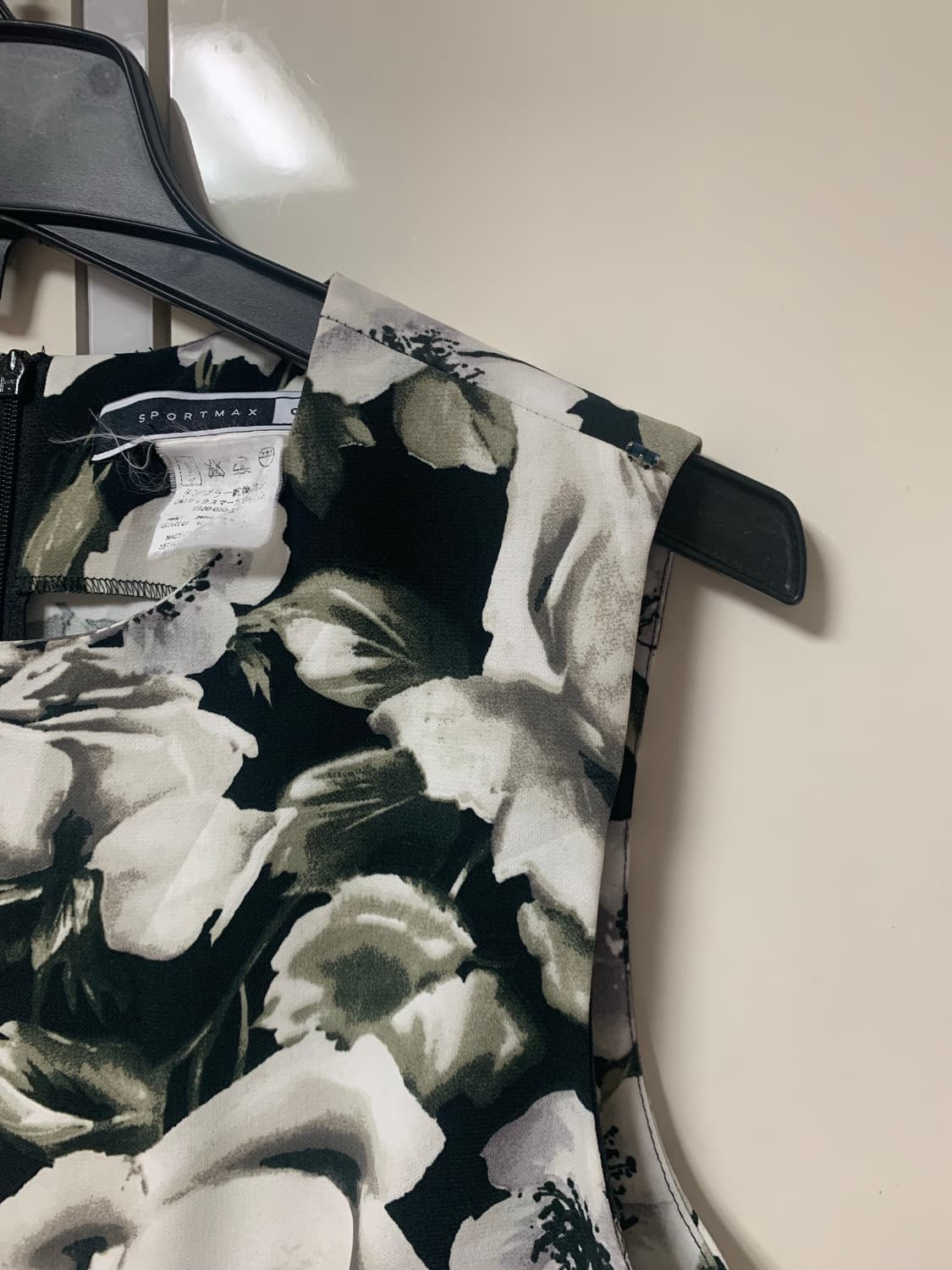 Sportmax code flower sleeveless blouse  상품이미지7