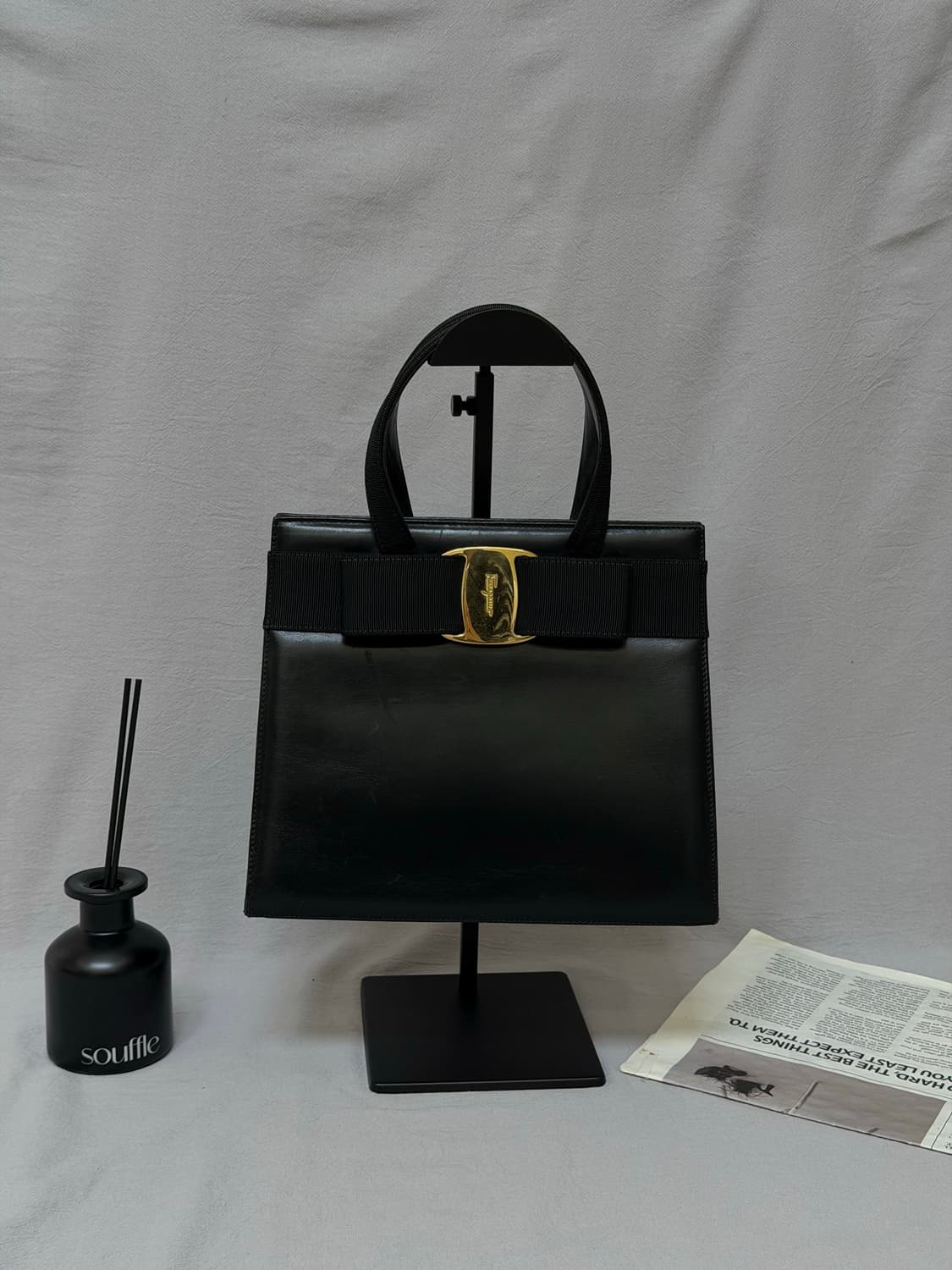 페라가모 블랙 토트백 간치니 리본 바라보우 토트백 상품이미지3