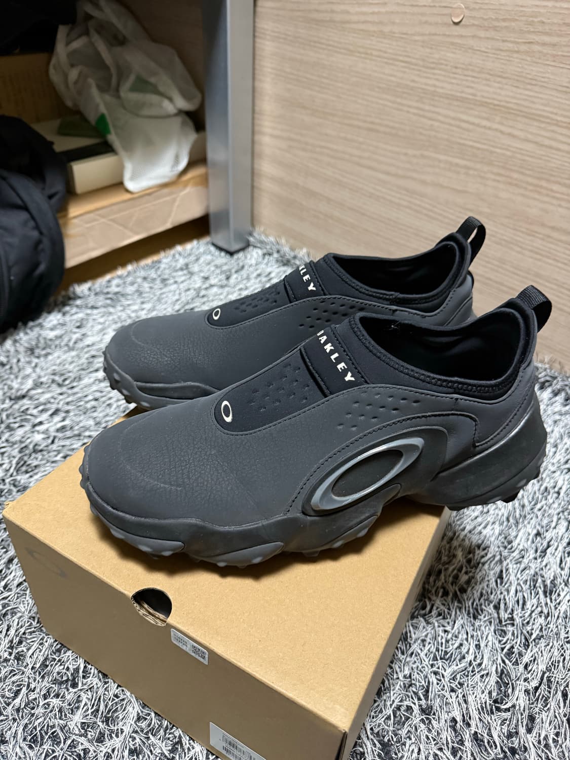 오클리 신발(오클리 엣지 아이콘 블랙아웃) 판매합니다.  상품이미지1