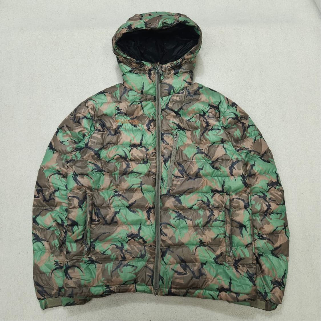 컬럼비아 카모플라쥬 라이트 다운 파카 M 상품이미지1