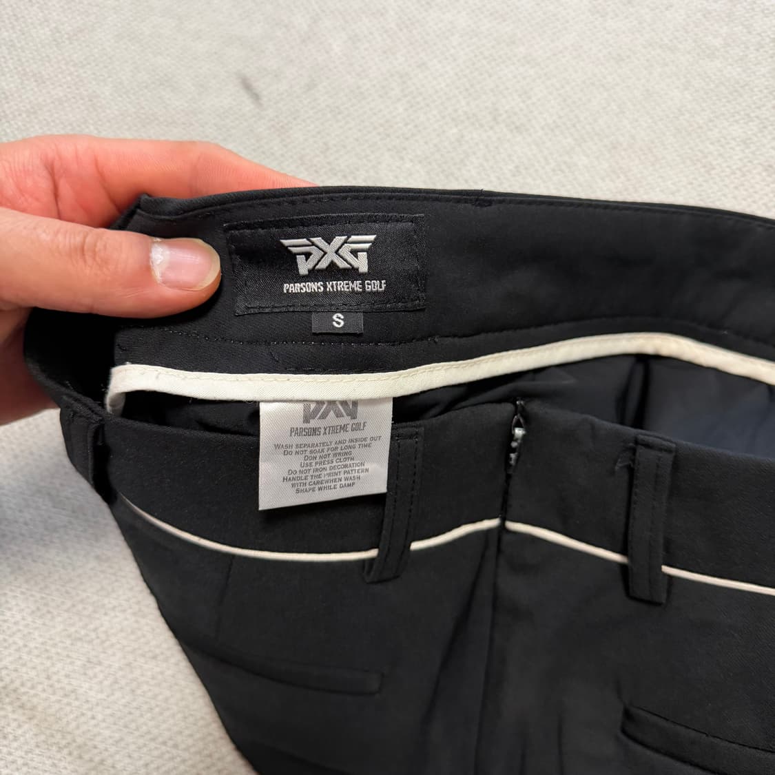 PXG 블랙 빅로고 스커트 상품이미지3
